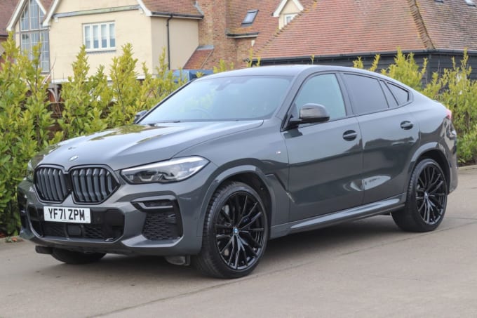 2025 BMW X6