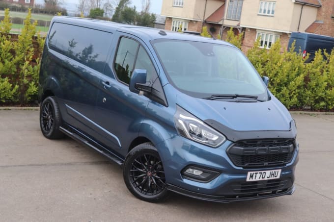 2025 Ford Transit Custom