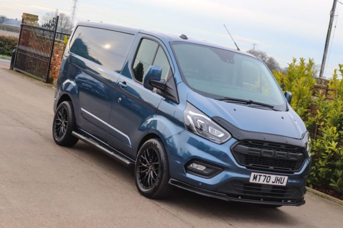 2025 Ford Transit Custom