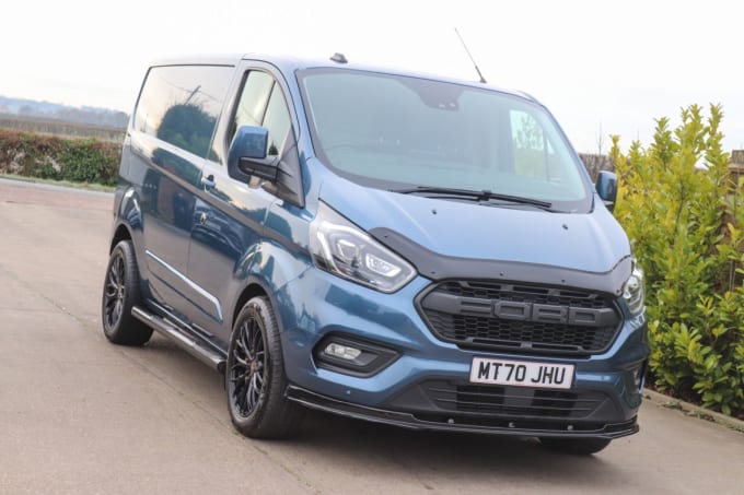 2025 Ford Transit Custom