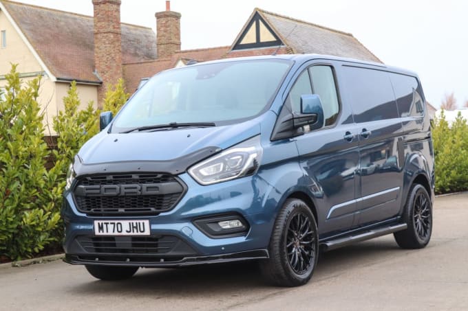 2025 Ford Transit Custom