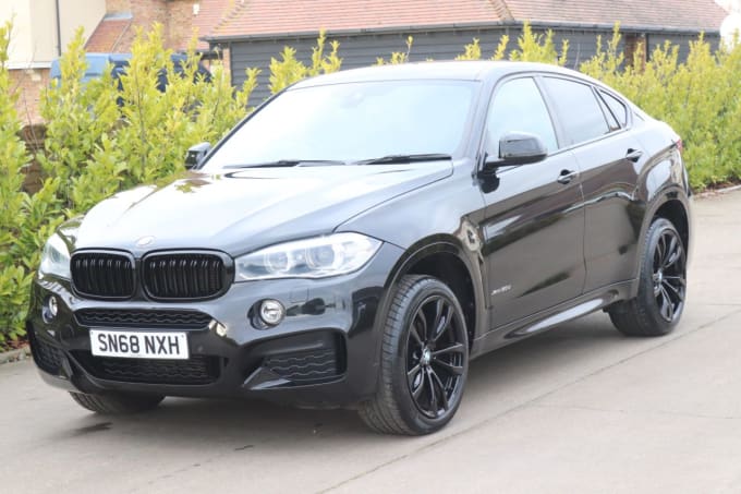 2025 BMW X6