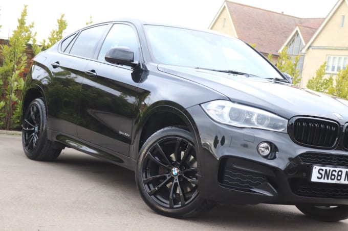 2025 BMW X6