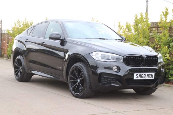 2025 BMW X6