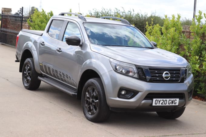 2025 Nissan Navara