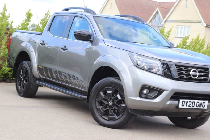 2025 Nissan Navara