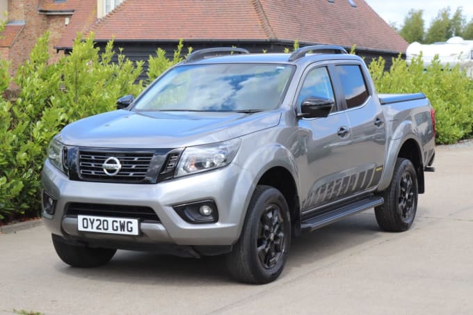 2025 Nissan Navara