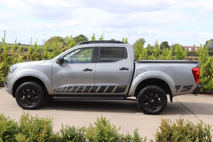 2025 Nissan Navara