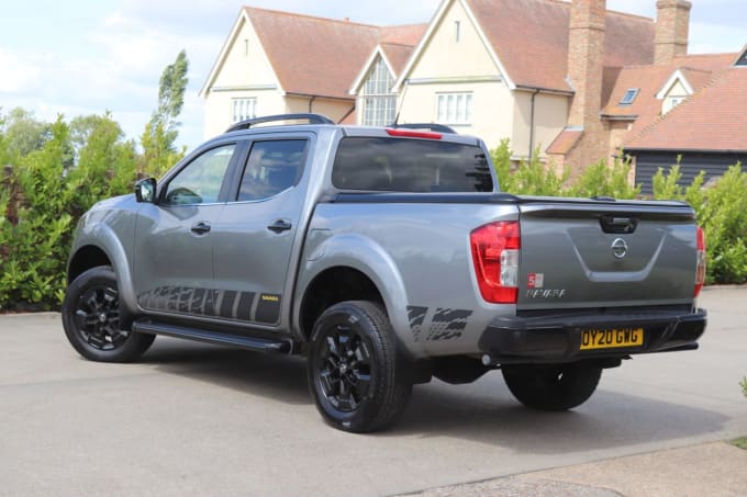 2025 Nissan Navara