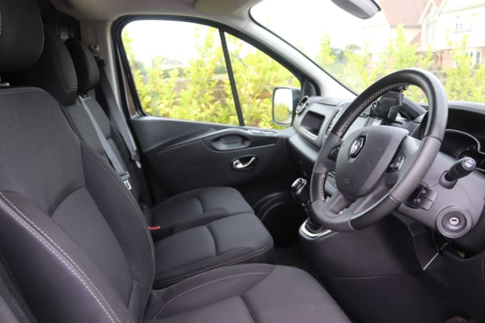 2025 Renault Trafic