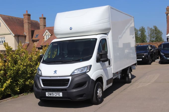 2025 Peugeot Boxer