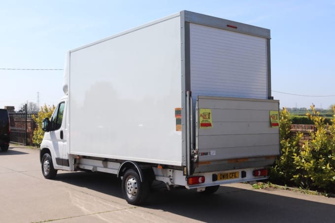2025 Peugeot Boxer