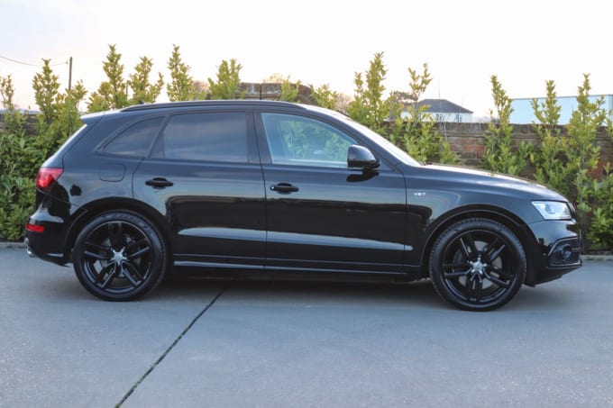 2025 Audi Sq5