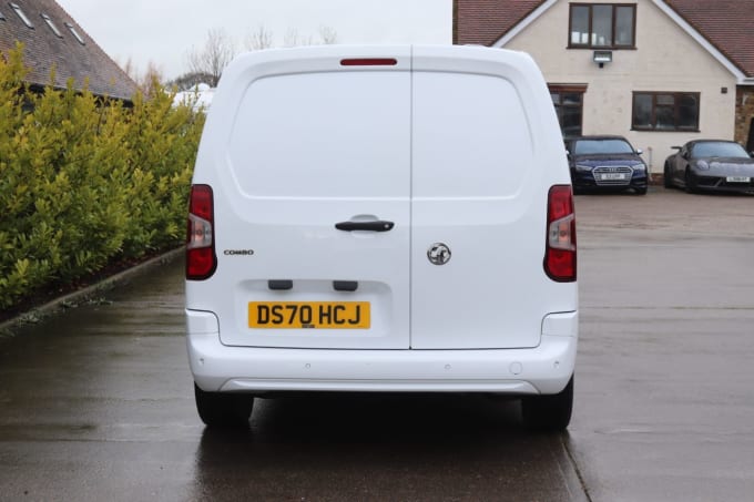 2025 Vauxhall Combo