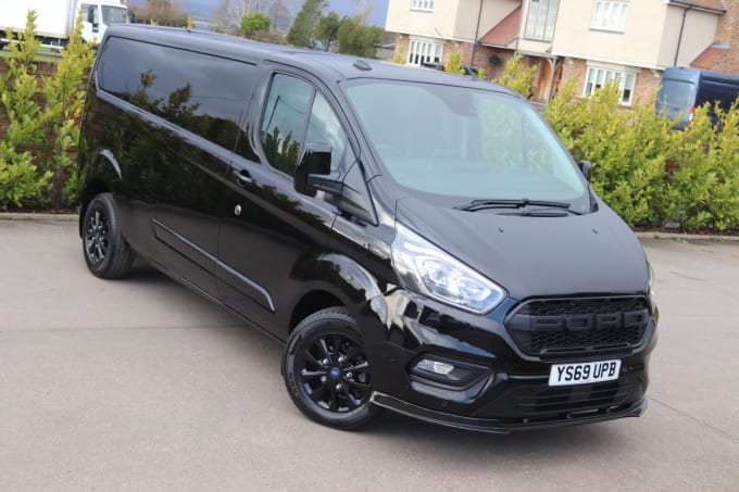 2025 Ford Transit Custom