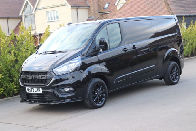 2025 Ford Transit Custom