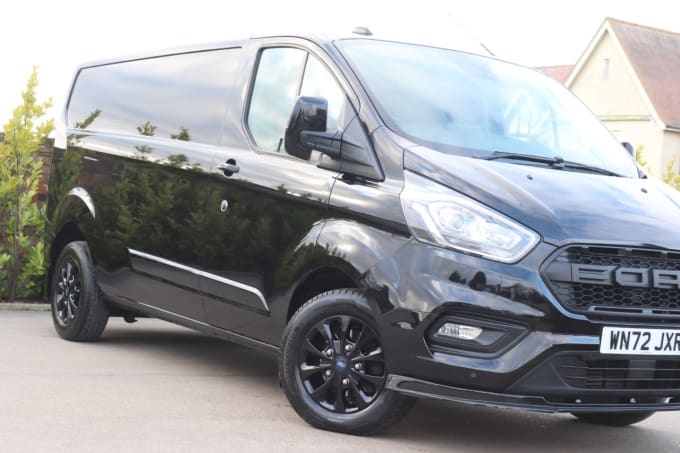 2025 Ford Transit Custom