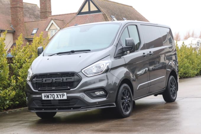 2025 Ford Transit Custom