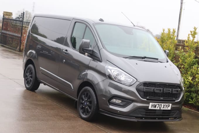 2025 Ford Transit Custom