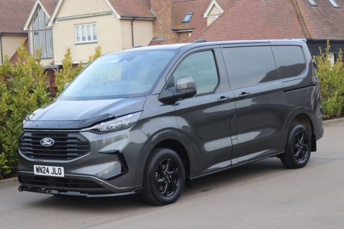 2025 Ford Transit Custom