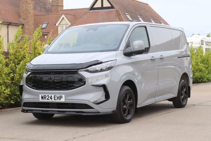 2025 Ford Transit Custom