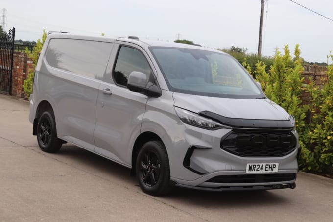 2025 Ford Transit Custom