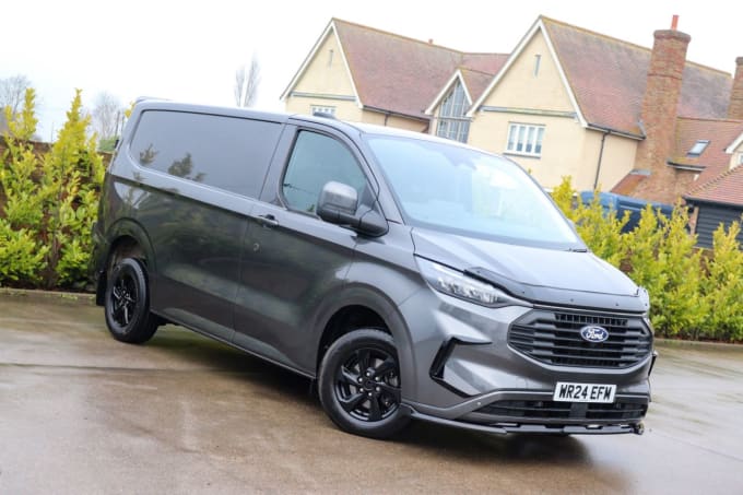 2025 Ford Transit Custom