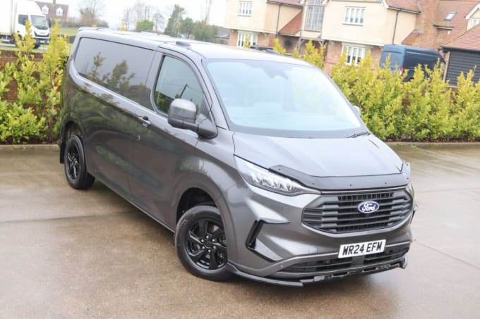 2025 Ford Transit Custom