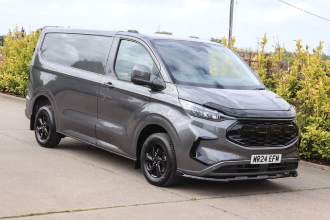 2025 Ford Transit Custom