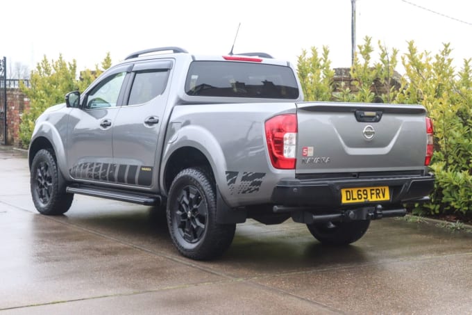 2025 Nissan Navara