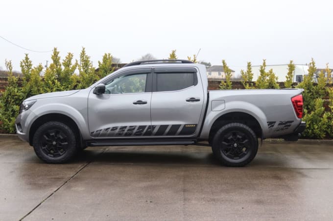 2025 Nissan Navara