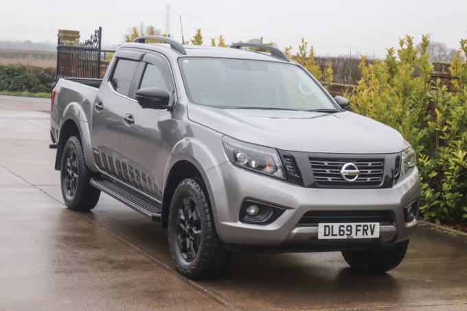 2025 Nissan Navara