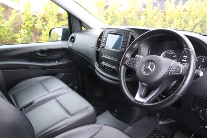 2025 Mercedes-benz Vito