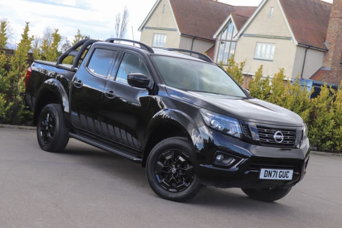 2025 Nissan Navara