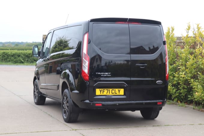 2025 Ford Transit Custom