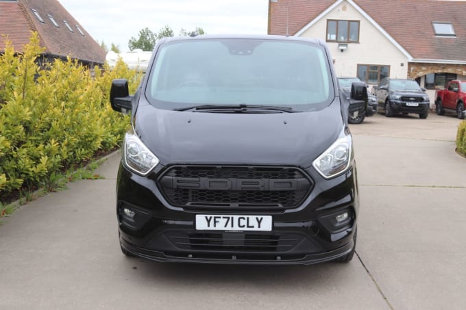 2025 Ford Transit Custom