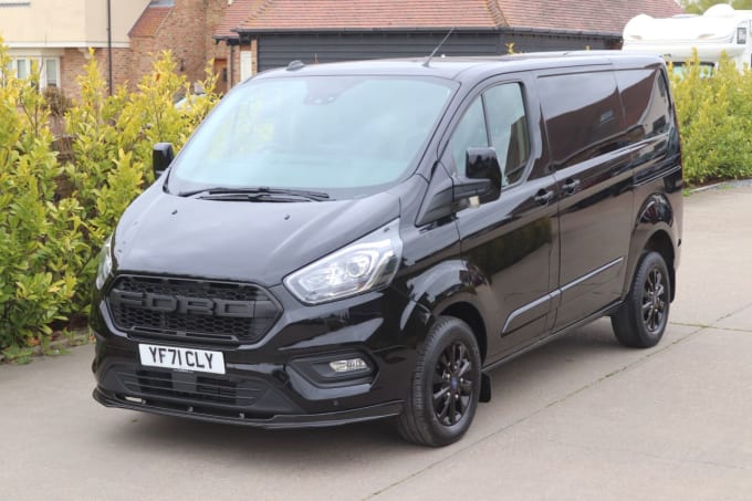 2025 Ford Transit Custom