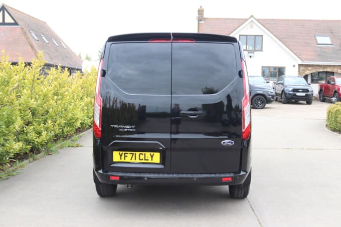 2025 Ford Transit Custom