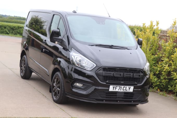 2025 Ford Transit Custom
