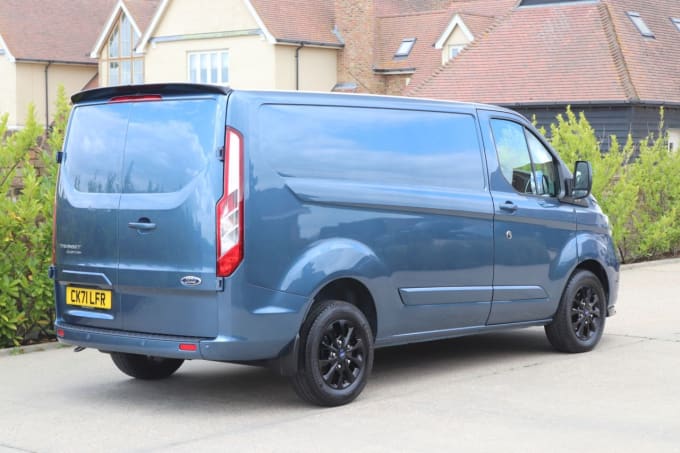 2025 Ford Transit Custom
