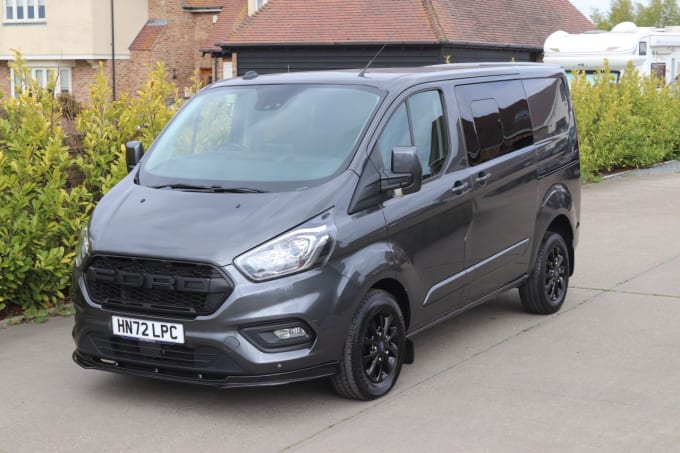 2025 Ford Transit Custom
