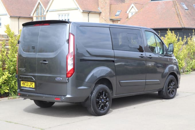 2025 Ford Transit Custom