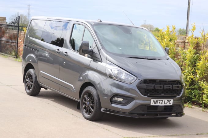 2025 Ford Transit Custom
