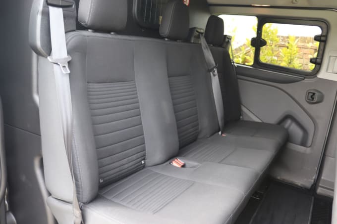 2025 Ford Transit Custom
