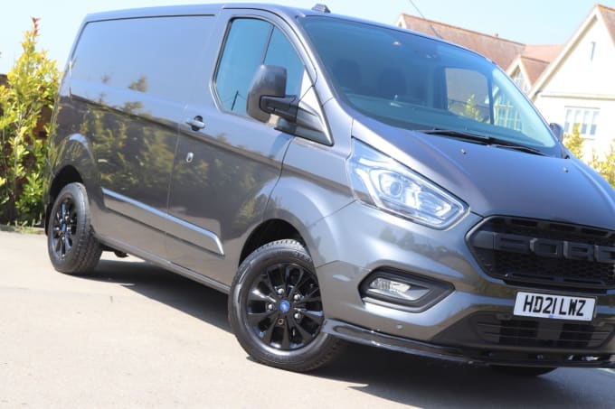 2025 Ford Transit Custom