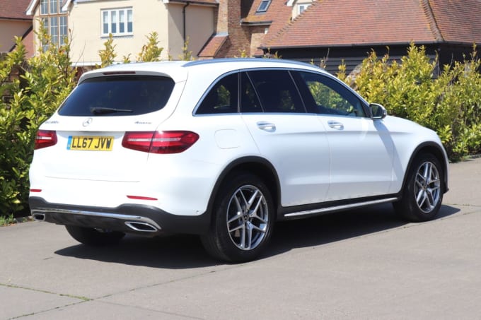 2025 Mercedes-benz Glc