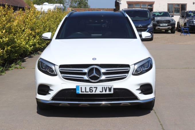 2025 Mercedes-benz Glc