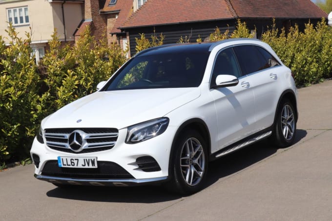 2025 Mercedes-benz Glc