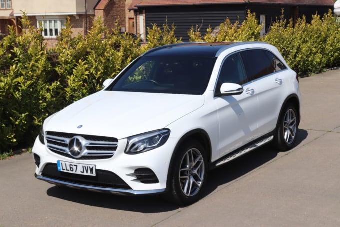 2025 Mercedes-benz Glc