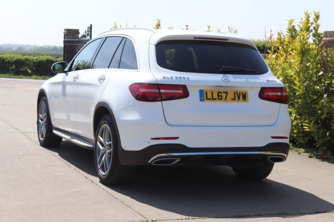 2025 Mercedes-benz Glc